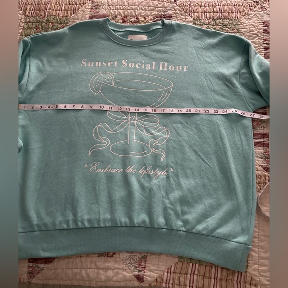 Teal Graphic Sweatshirt - Picture 3 of 6